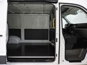 Volkswagen Crafter FURGONE 35 L3H2 2.0 BITDI 177CV BUSINESS AUT - Foto 17