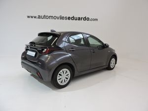 Toyota Yaris 5p 120H Active Tech YARIS HYBRID BUSINESS MY20 - Foto 4