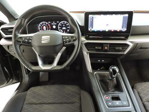 Seat Leon Leon 1.0 TSI 81 KW 1.0 TSI 81KW S&S FR 25 ANIVERSARIO - Foto 9