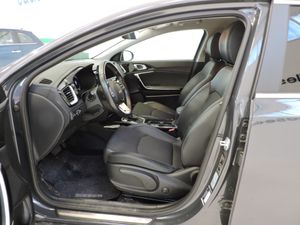 Kia XCeed Tech 1.6 Diesel MHEV 100 kW 136 CV STYLE - Foto 15