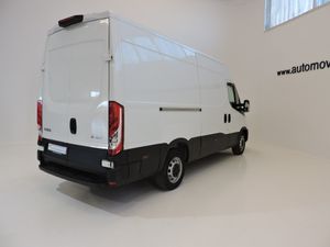 Iveco Daily DAILY 2.3 TD 35S 16 V 3520L/H2 12 M3 - Foto 6