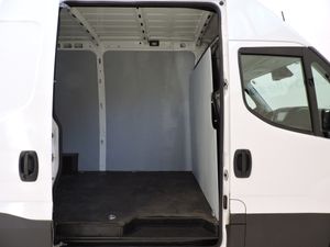 Iveco Daily DAILY 2.3 TD 35S 16 V 3520L/H2 12 M3 - Foto 14