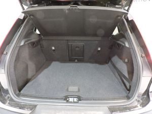 Volvo XC40 Business Plus T3 Aut. - Foto 18