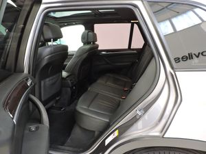 BMW X5 xDrive35d - Foto 12