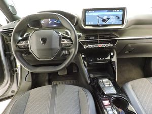Peugeot 2008 Allure Hybrid 145 e-DCS6 - Foto 9