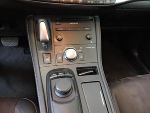 Lexus CT 200h Business - Foto 13