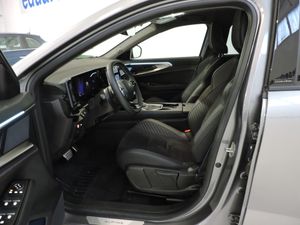 Renault Rafale esprit Alpine full hybrid E-Tech 200 CV - Foto 10