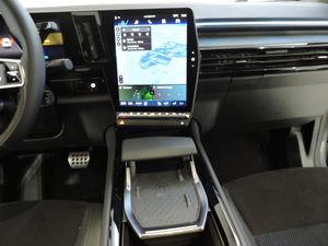 Renault Rafale esprit Alpine full hybrid E-Tech 200 CV - Foto 16