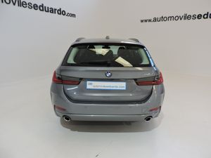 BMW Serie 3 318d Touring 48V Auto. - Foto 5