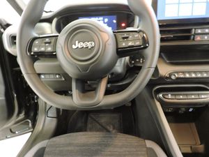 Jeep Avenger 1.2 e-Hybrid 100 CV AT Longitude - Foto 10