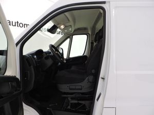 Peugeot Boxer FURGON 2.2 BLUEHDI 120 S&S 330 L2H2 - Foto 13