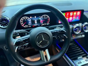 Mercedes GLA 200 D AMG LINE - Foto 16