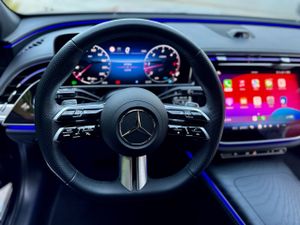 Mercedes Clase E E 220D AMG LINE - Foto 23