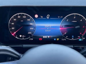 Mercedes GLA 200 d 8G-DCT AMG LINE - Foto 12