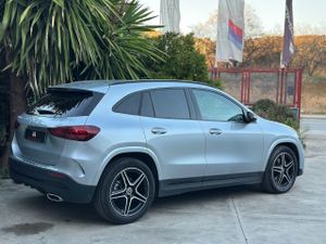 Mercedes GLA 200 d 8G-DCT AMG LINE - Foto 8