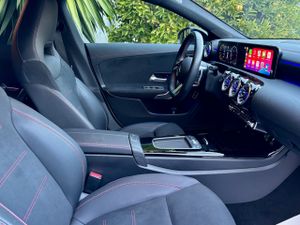 Mercedes Clase CLA CLA 220D AMG LINE - Foto 16