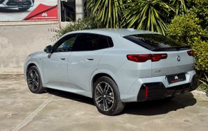 BMW X2 SDRIVE18D PAQ. M - Foto 3