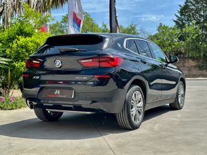 BMW X2 SDRIVE18I AUTO. TECHO PANORAMICO - Foto 6