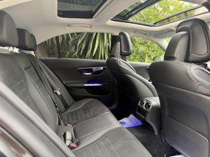 Mercedes Clase C 220D AMG Line TECHO PANORAMICO - Foto 19