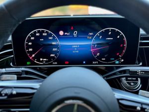 Mercedes Clase E E 220 d Berlina - Foto 21