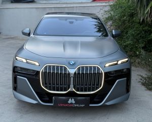 BMW Serie 7 750e xDrive THEATRE SCRREN - Foto 26