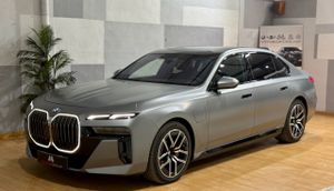 BMW Serie 7 750e xDrive THEATRE SCRREN - Foto 27