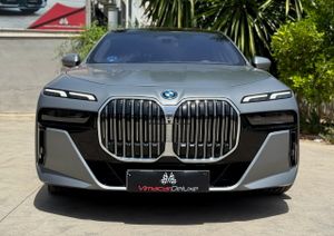 BMW Serie 7 750e xDrive THEATRE SCRREN - Foto 4