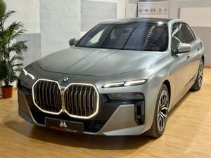 BMW Serie 7 750e xDrive THEATRE SCRREN - Foto 4