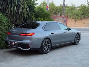 BMW Serie 7 750e xDrive THEATRE SCRREN - Foto 27