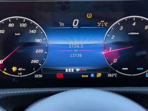 Mercedes Clase CLA 200 AMG LINE - Foto 11