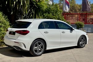 Mercedes Clase A 200D AMG LINE - Foto 11