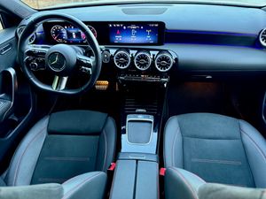 Mercedes Clase A 200D AMG LINE - Foto 22