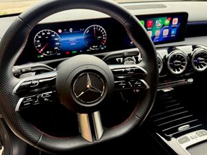 Mercedes Clase A 250e AMG LINE - Foto 24