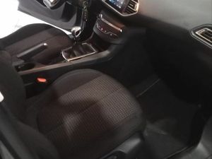 Peugeot 308 5p Allure PureTech 110 SS 6 Vel. MAN - Foto 13