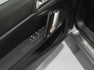 Peugeot 308 5p Allure PureTech 110 SS 6 Vel. MAN - Foto 10
