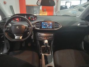 Peugeot 308 5p Allure PureTech 110 SS 6 Vel. MAN - Foto 12