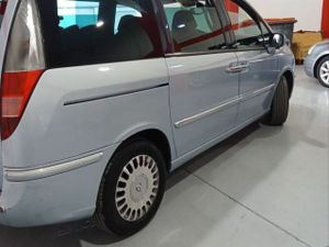 Lancia Phedra 2.0 16v JTD 120CV - Foto 8