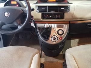 Lancia Phedra 2.0 16v JTD 120CV - Foto 10