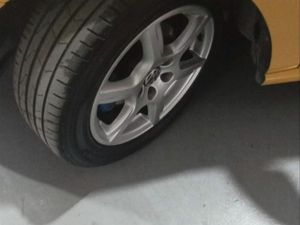 Volkswagen Polo 1.6 TDI 90cv DSG Advance - Foto 17