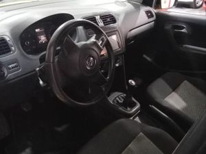 Volkswagen Polo 1.6 TDI 90cv DSG Advance - Foto 15