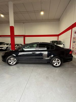 Volkswagen Passat 2.0 TDI 140 DSG Highline BlueMotion Tech - Foto 5