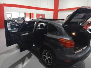 BMW X1 sDrive18d - Foto 10