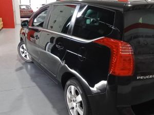 Peugeot 5008 Active 1.6 eHDI 115 FAP CMP Blue Lion - Foto 8