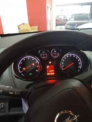 Opel Meriva 1.4 NEL Selective Auto - Foto 12