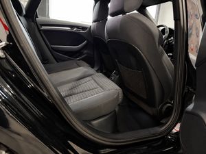 Audi A3 Sportback 30 TFSI S LINE - Foto 19