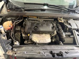 Peugeot 308 5p Active 1.6 VTi 120 - Foto 16