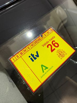 Toyota Avensis Sedán 120D Advance - Foto 17