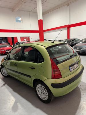 Citroën C3 HDi 70 Vivace - Foto 8