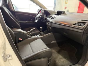 Renault Megane Mégane Sport Tourer Limited Energy dCi 110 S&S - Foto 12