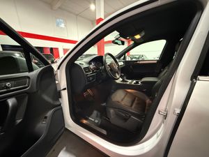 Volkswagen Touareg Premium 3.0 V6 TDI 245 CV BlueMotion Technology 4Motion Tiptronic - Foto 10